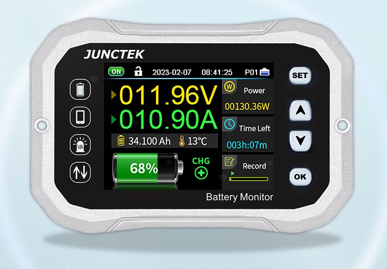 JT Sledovač stavu baterie a odpojovač pro baterie s napětím od 9 do 120V, proudová zátěž max. 100A, barevný displej, bluetooth aplikace