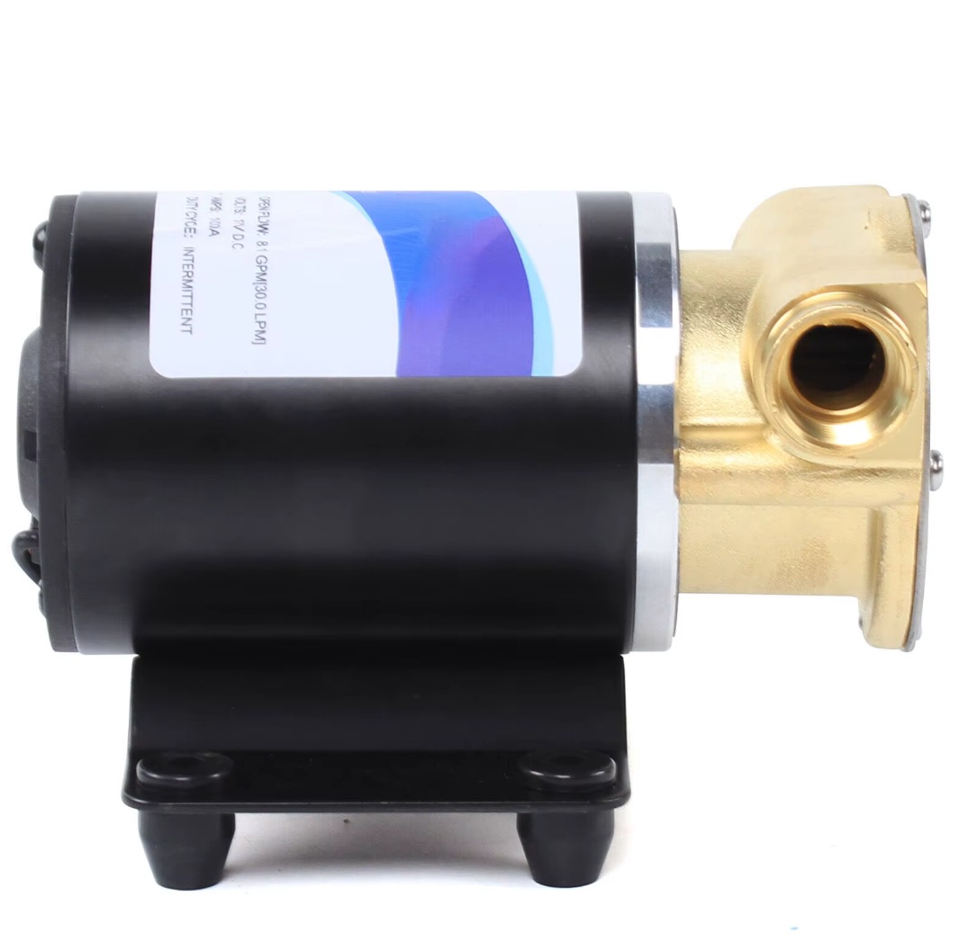 Spínací čerpadlo s rotorem 30l/min, samonasávací, napájení 12V