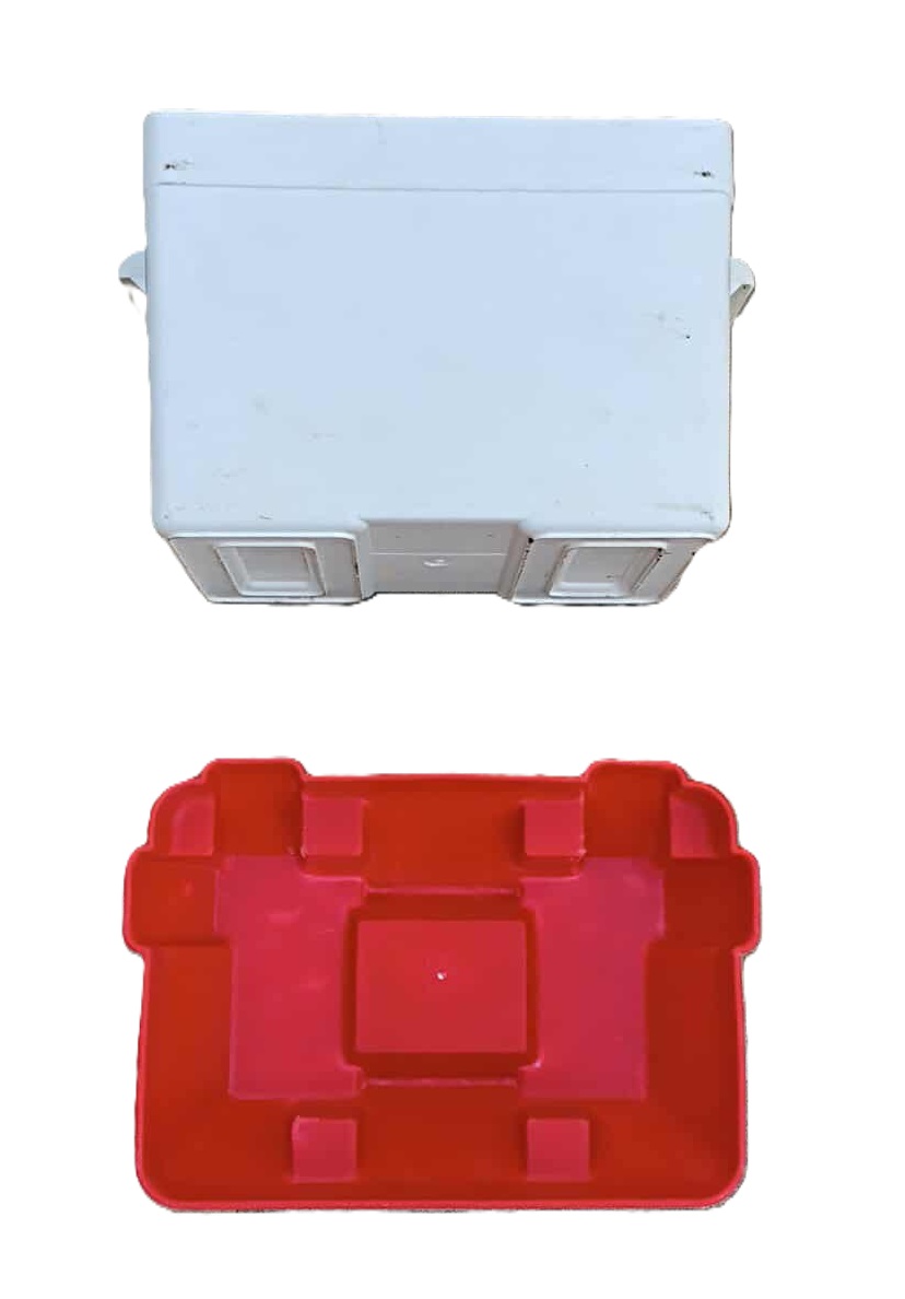 POUŽITÉ - Box na autobaterii 280 x 185 x 200mm