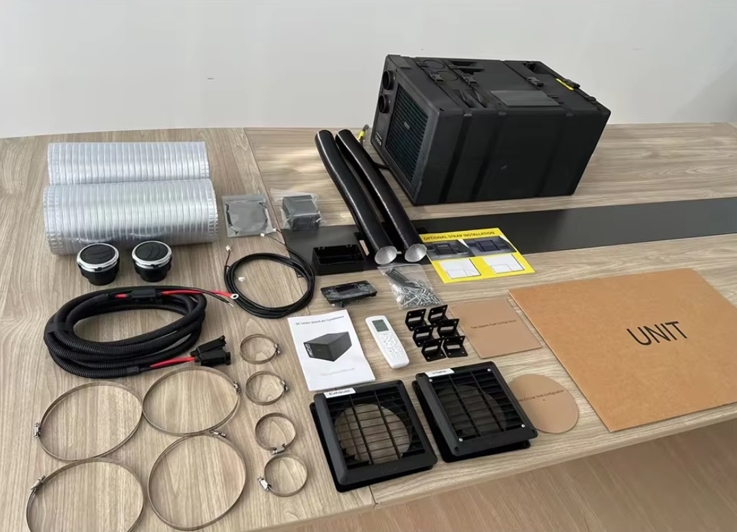 Vestavná klimatizace CU20 12V, chladící výkon 8000BTU/2200W