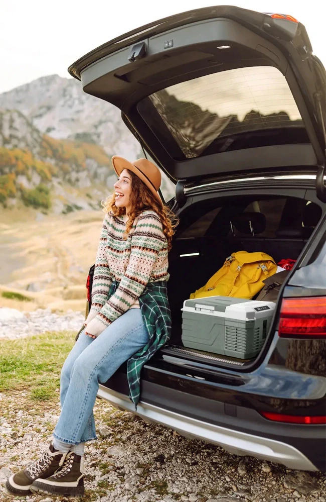 Autochladnička kompresorová Alpicool, autolednice, objem 9l, napájení 12V, 24V nebo 230V, LCD displej