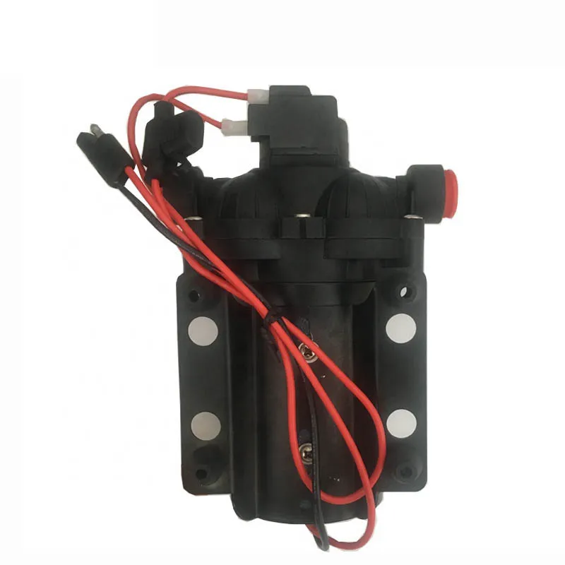 Tlakové membránové čerpadlo 26l/min, tlak 60PSI (4,2bar), napájení 12V